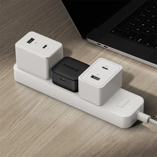 Baseus 20W Palm Fast Charger Type C UK Pin – Cluster Black